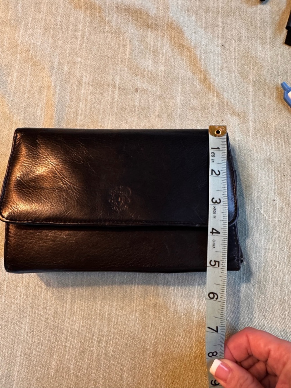 Black Genuine Leather Travel Wallet Clutch/Shoulder Bag - Picture 3 of 8